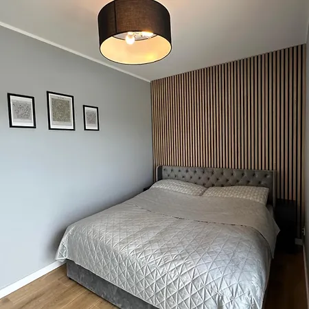 Debowe Wzgorze Apartment